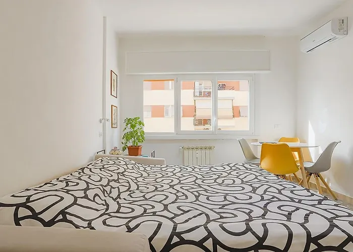Apartment Casa E Per Vacanze Gordiani Vicino Metro C Colosseo Rom